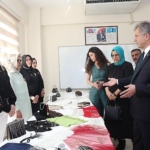 osmek-kursiyerlerinin-eserleri-hudavendigarda-sergilendi.jpg