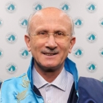 prof-dr-resat-ongoren-peygamberler-ve-veliler-bile-hak-ve-hakikatle-bulusmadan-once-yalnizlik-yasiyor.jpg