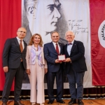 2026-galatasaraya-hizmet-odulune-reha-bilge-layik-goruldu.jpg