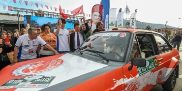 50-yesil-bursa-rallisi-osmangaziden-start-aldi.jpg