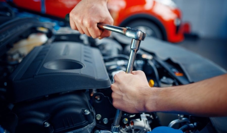 Porsche ve Range Rover Sahipleri İçin Servis Rehberi