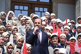 baskan-altay-bilgehanelerde-egitim-alarak-tamami-hafizlik-imam-hatip-okullarini-kazanan-ogrencilerle-bulustu.jpg