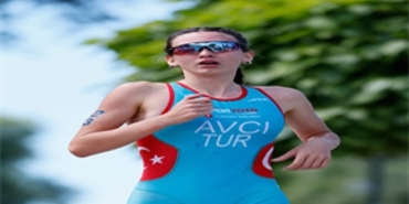 buyuksehirin-sporculari-gumus-madalya-ile-dondu.jpg
