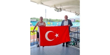 canikli-sporcu-ali-topaloglu-ust-uste-dunya-sampiyonu.jpg