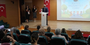 cemin-minik-ogrencilerinden-yil-sonu-gosterisi.jpg