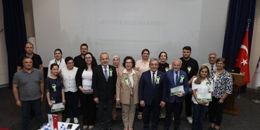 deu-7-cevre-gunleri-sempozyumu-gerceklestirildi.jpg
