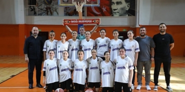 inegol-belediyespor-u12-kiz-basketbol-takimi-bursa-ucuncusu-oldu.jpg