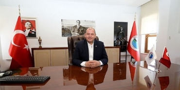 menderes-sahillerinde-plaj-voleybolu-zamani.jpg