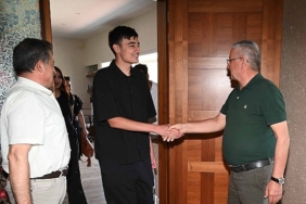 baskan-topaloglu-yksde-derece-yapan-ogrencileri-agirladi.jpg
