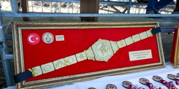burhaniyede-ata-sporu-firtina-gibi-esti.jpg