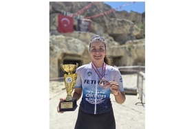ekin-erekeden-dag-bisikleti-turkiye-sampiyonasinda-kursu-basarisi.jpg