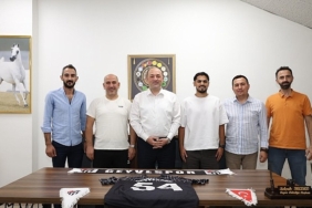 geyvesporda-yeni-donem-basladi-mehmet-gumustas-ve-beyazit-bektas-goreve-getirildif.jpg
