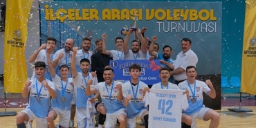 ilceler-arasi-voleybol-turnuvasinda-sampiyon-hadim.jpg
