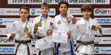 kursulerin-degismeyen-adresi-kagitspor.jpg