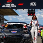 seda-kacan-istanbul-parkta-firtinayi-zafere-donusturdu.jpg