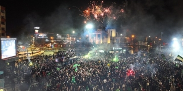 kentin-gururu-kocaelispor-meydana-iniyor.jpg