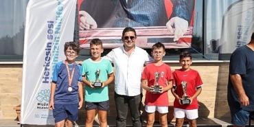 niluferde-zafer-bayrami-coskusu-kortlara-tasindi.jpg