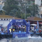 oral-b-istanbul-bogazici-triatlonu-6-kez-iki-kitayi-bulusturacak.jpg