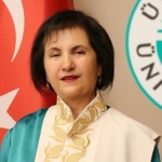 rektor-prof-dr-nazife-gungor-mezuna-kalmak-yerine-universite-yolculuguna-baslayin.jpg