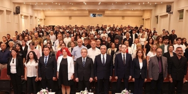 DEÜ’de 2026-2027 Akademik Yılı İlk Ders Heyecanıyla Başladı