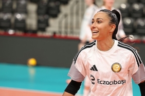 Eczacıbaşı Peron İstanbul, sezonun ilk maçında Nilüfer Belediyespor Eker deplasmanında